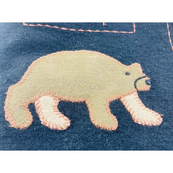 RARE LINEA PELLE BLACK FELT SHOULDER HAND BAG BEAR MOUNTAIN LEAF EMBROIDERED - Picture 3 of 11